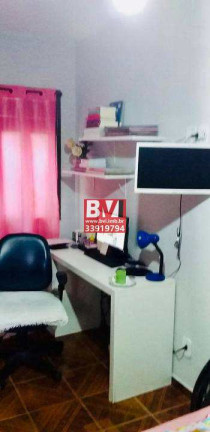 Imagem Casa com 3 Quartos à Venda, 119 m² em Vaz Lobo - Rio De Janeiro Imagem Casa com 3 Quartos à Venda, 119 m² em Vaz Lobo - Rio De Janeiro