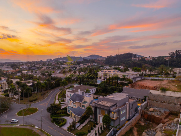 Imagem Casa com 4 Quartos à Venda, 850 m² em Tamboré - Santana De Parnaíba Imagem Casa com 4 Quartos à Venda, 850 m² em Tamboré - Santana De Parnaíba