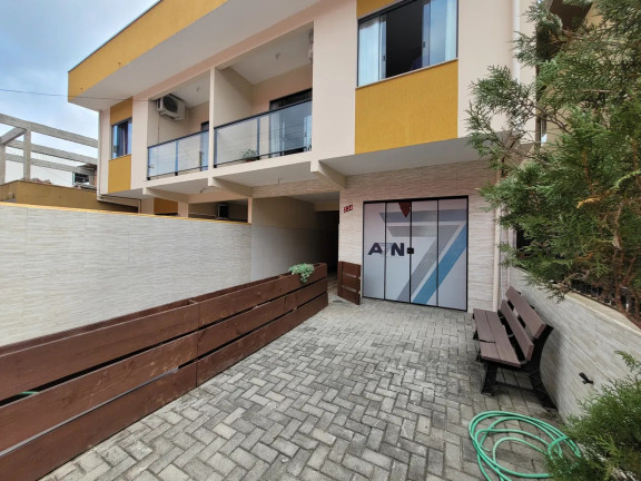 Imagem Casa com 3 Quartos à Venda, 150 m² em Municípios - Balneário Camboriú