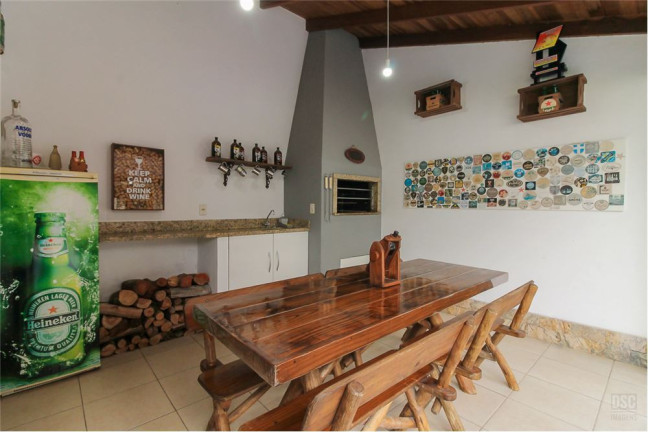 Imagem Casa com 3 Quartos à Venda,  em Hípica - Porto Alegre