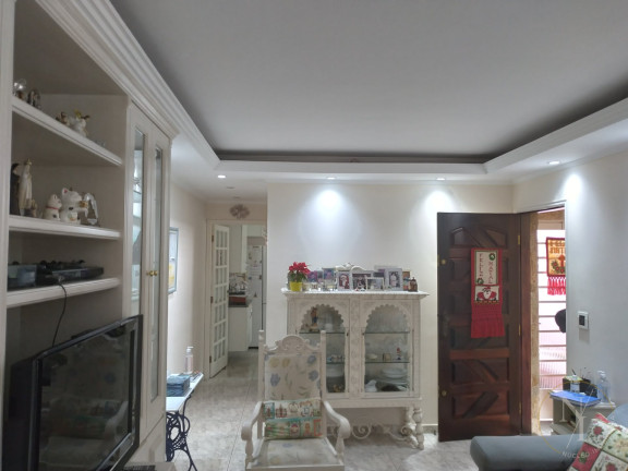 Imagem Sobrado com 3 Quartos à Venda, 250 m² em Vila Maranduba - Guarulhos Imagem Sobrado com 3 Quartos à Venda, 250 m² em Vila Maranduba - Guarulhos