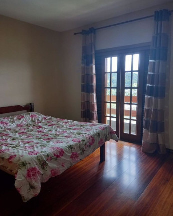 Imagem Sobrado com 3 Quartos à Venda, 316 m² em São Fernando Residência - Barueri Imagem Sobrado com 3 Quartos à Venda, 316 m² em São Fernando Residência - Barueri