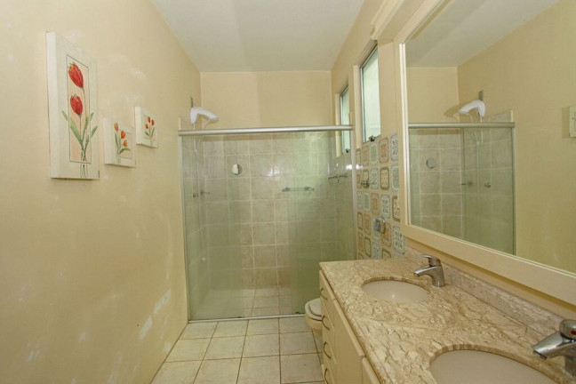 Imagem Apartamento com 2 Quartos à Venda, 85 m² em Jardim Botânico - Porto Alegre