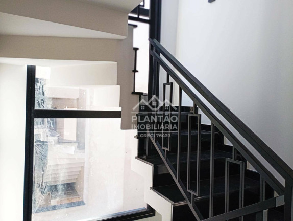 Imagem Sobrado com 3 Quartos à Venda, 138 m² em Mercês - Curitiba Imagem Sobrado com 3 Quartos à Venda, 138 m² em Mercês - Curitiba