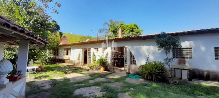 Imagem Chácara com 5 Quartos à Venda, 373 m² em Centro - Socorro Imagem Chácara com 5 Quartos à Venda, 373 m² em Centro - Socorro