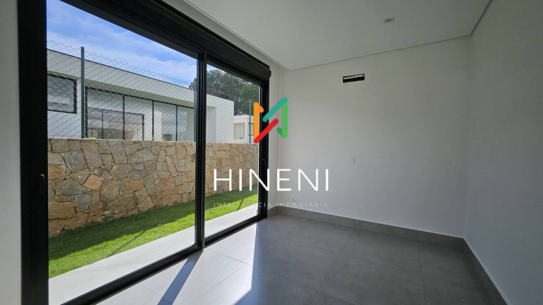 Imagem Casa com 3 Quartos à Venda, 895 m² em Jardim Estância Brasil - Atibaia