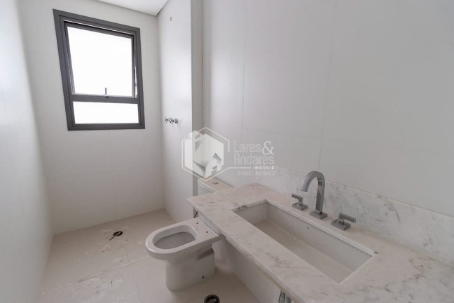 Imagem Apartamento com 3 Quartos à Venda, 176 m² em Vila Nova Conceição - São Paulo Imagem Apartamento com 3 Quartos à Venda, 176 m² em Vila Nova Conceição - São Paulo