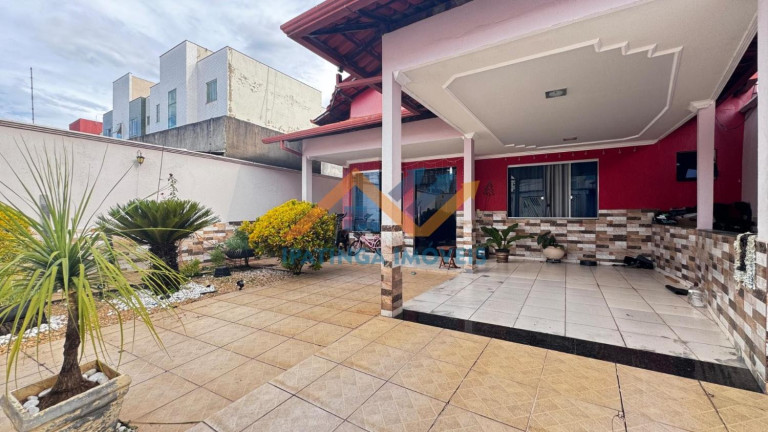 Casa com 3 Quartos à Venda, 145 m² em Cidade Nova - Santana Do Paraíso