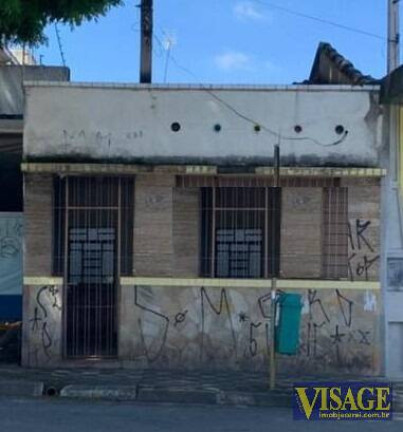 Casa com 3 Quartos à Venda, 255 m² em Centro - Jacareí