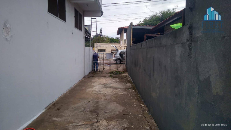 Imagem Sobrado com 3 Quartos à Venda, 180 m² em Santo Antônio - Louveira