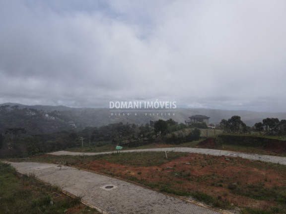 Imagem Terreno à Venda, 1.270 m² em Região Do Alto Do Capivari - Campos Do Jordão Imagem Terreno à Venda, 1.270 m² em Região Do Alto Do Capivari - Campos Do Jordão