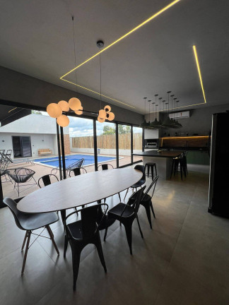 Imagem Casa com 3 Quartos à Venda, 330 m² em Mendonça Imagem Casa com 3 Quartos à Venda, 330 m² em Mendonça