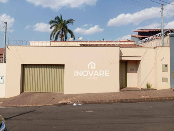 Casa com 3 Quartos à Venda, 240 m² em Residencial Jardim Primavera - Itumbiara