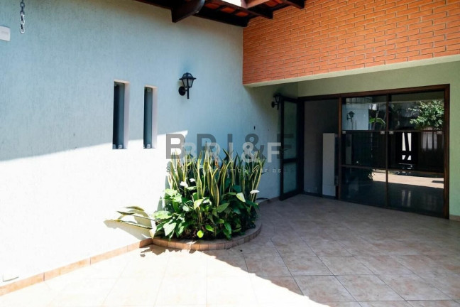 Imagem Casa com 3 Quartos à Venda, 225 m² em Vila Cordeiro - São Paulo