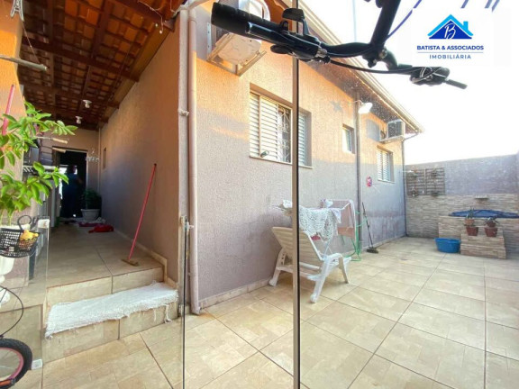 Imagem Casa com 3 Quartos à Venda, 370 m² em Vila Aeroporto - Campinas Imagem Casa com 3 Quartos à Venda, 370 m² em Vila Aeroporto - Campinas