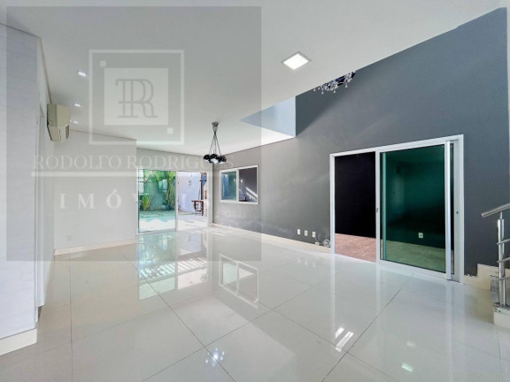 Imagem Casa de Condomínio com 4 Quartos à Venda, 200 m² em Coaçu - Eusébio Imagem Casa de Condomínio com 4 Quartos à Venda, 200 m² em Coaçu - Eusébio
