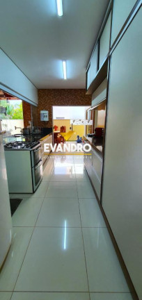 Imagem Casa com 3 Quartos à Venda, 206 m² em Condomínio Belvedere - Cuiabá Imagem Casa com 3 Quartos à Venda, 206 m² em Condomínio Belvedere - Cuiabá