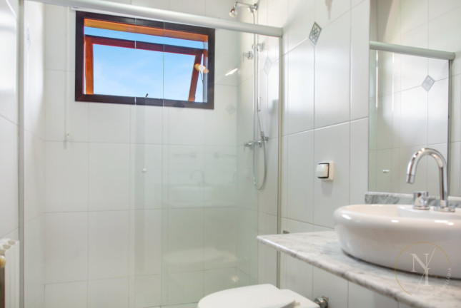 Imagem Casa com 4 Quartos à Venda, 910 m² em Centro - Campos Do Jordão Imagem Casa com 4 Quartos à Venda, 910 m² em Centro - Campos Do Jordão