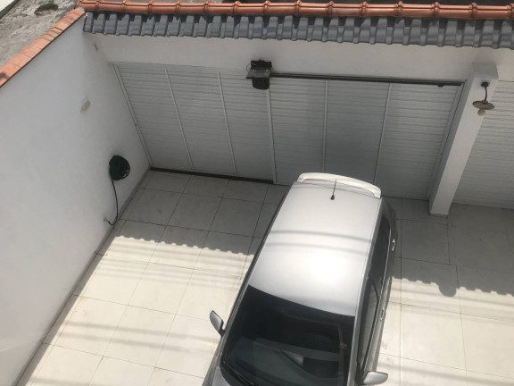 Imagem Casa com 3 Quartos à Venda, 200 m² em Novo Aleixo - Manaus Imagem Casa com 3 Quartos à Venda, 200 m² em Novo Aleixo - Manaus
