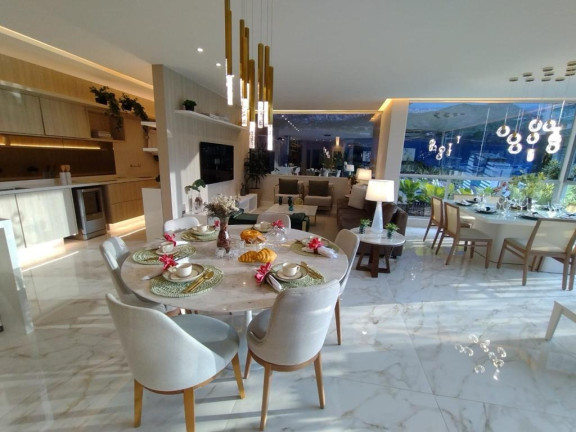 Imóvel com 2 Quartos à Venda, 147 m² em Enseada Do Suá - Vitória