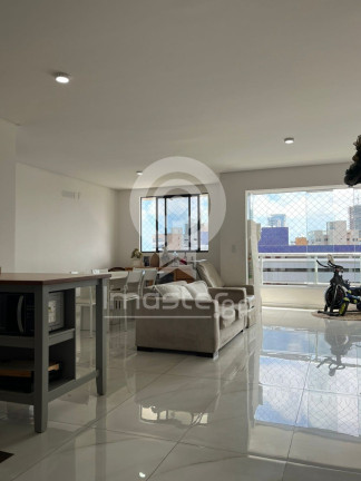 Apartamento com 2 Quartos à Venda, 76 m² em Meireles - Fortaleza
