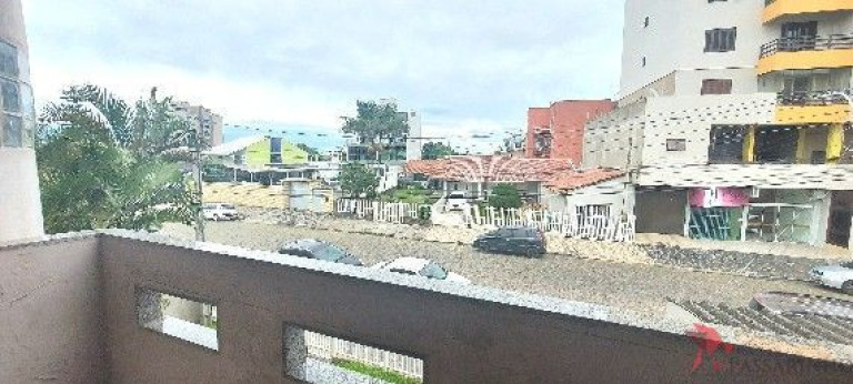 Imagem Sobrado com 4 Quartos à Venda, 253 m² em Centro - Torres