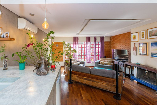 Imagem Casa com 3 Quartos à Venda, em Chácara Monte Alegre - São Paulo Imagem Casa com 3 Quartos à Venda, em Chácara Monte Alegre - São Paulo