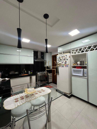 Imagem Casa com 4 Quartos à Venda, 230 m² em Colina De Laranjeiras - Serra Imagem Casa com 4 Quartos à Venda, 230 m² em Colina De Laranjeiras - Serra