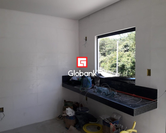 Imagem Casa com 2 Quartos à Venda, 100 m² em Alto Floresta - Montes Claros