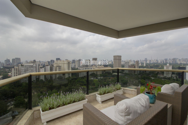 Imagem Apartamento com 3 Quartos à Venda, 815 m² em Jardim Europa - São Paulo Imagem Apartamento com 3 Quartos à Venda, 815 m² em Jardim Europa - São Paulo