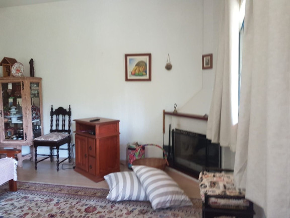 Imagem Casa com 3 Quartos à Venda, 210 m² em Vargem Grande - Teresópolis