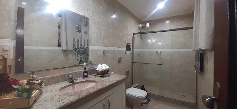 Imagem Casa com 3 Quartos à Venda, 195 m² em Campo Grande - Rio De Janeiro Imagem Casa com 3 Quartos à Venda, 195 m² em Campo Grande - Rio De Janeiro