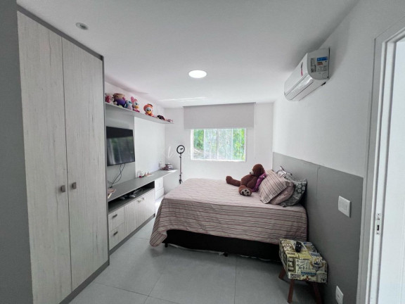 Imagem Casa de Condomínio com 4 Quartos à Venda, 250 m² em Recreio Dos Bandeirantes - Rio De Janeiro Imagem Casa de Condomínio com 4 Quartos à Venda, 250 m² em Recreio Dos Bandeirantes - Rio De Janeiro