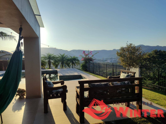 Casa com 3 Quartos à Venda, 392 m² em Matiel - Feliz