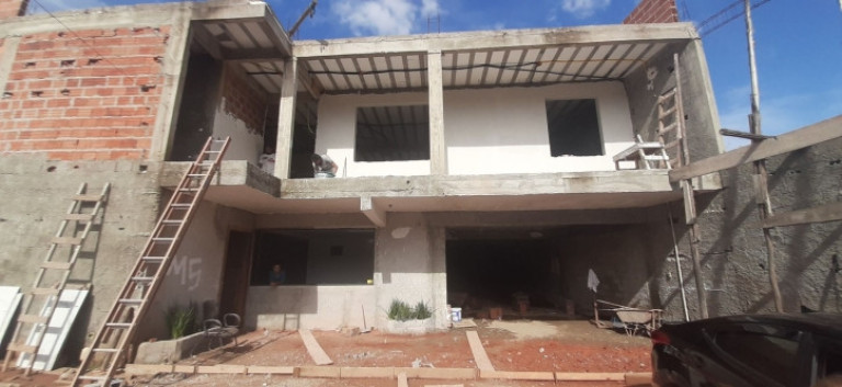 Chácara com 4 Quartos à Venda, 700 m² em Jardim Estância Brasil - Atibaia