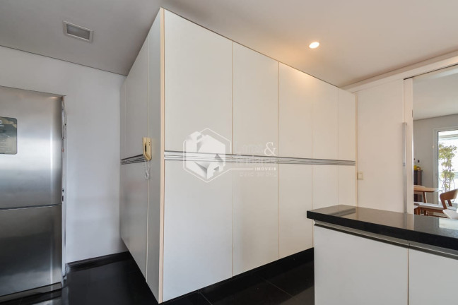 Imagem Apartamento com 3 Quartos à Venda, 191 m² em Sumarezinho - São Paulo Imagem Apartamento com 3 Quartos à Venda, 191 m² em Sumarezinho - São Paulo