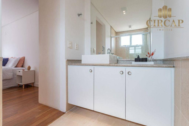 Imagem Apartamento com 3 Quartos à Venda, 130 m² em Itaim - São Paulo Imagem Apartamento com 3 Quartos à Venda, 130 m² em Itaim - São Paulo