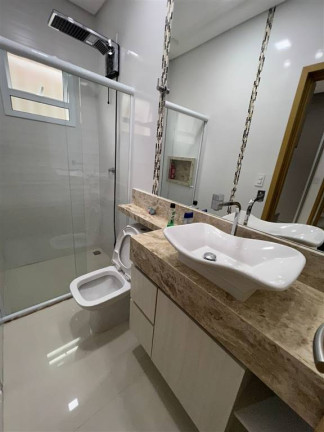 Imagem Casa com 3 Quartos à Venda, 180 m² em Maracanã - Praia Grande Imagem Casa com 3 Quartos à Venda, 180 m² em Maracanã - Praia Grande