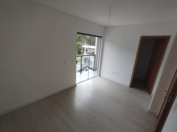 Imagem Sobrado com 3 Quartos à Venda, 90 m² em Santa Catarina - Joinville