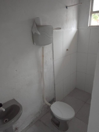 Casa com 1 Quarto à Venda,  em Km 32 - Nova Iguaçu