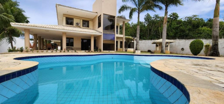 Casa com 4 Quartos à Venda, 2.000 m² em Portão - Lauro De Freitas