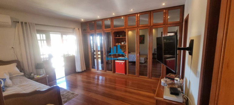 Imagem Casa de Condomínio com 5 Quartos à Venda, 460 m² em Vila Progresso - Niterói