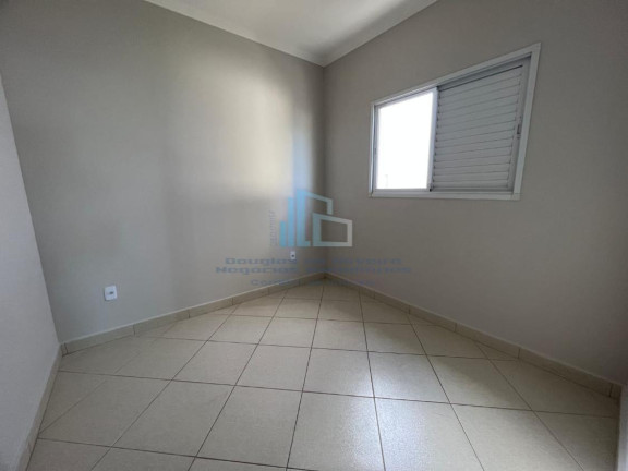 Imagem Casa com 2 Quartos à Venda, 50 m² em Guilhermina - Praia Grande Imagem Casa com 2 Quartos à Venda, 50 m² em Guilhermina - Praia Grande