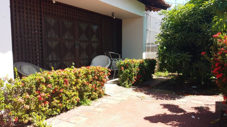 Imagem Casa com 6 Quartos à Venda, 610 m² em Suíssa - Aracaju