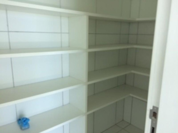 Imagem Casa à Venda, em Centro - Camaçari Imagem Casa à Venda, em Centro - Camaçari