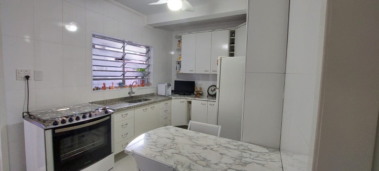 Imagem Casa com 3 Quartos para Alugar ou Temporada, 229 m² em Vila Gomes - São Paulo