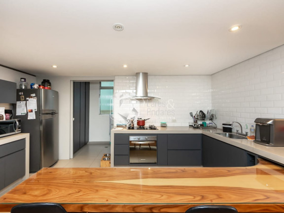 Imagem Apartamento com 2 Quartos à Venda, 110 m² em Pinheiros - São Paulo Imagem Apartamento com 2 Quartos à Venda, 110 m² em Pinheiros - São Paulo