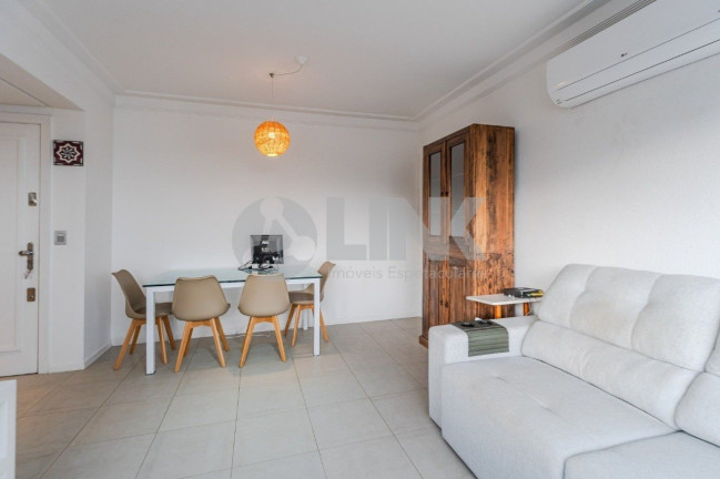 Imagem Apartamento com 1 Quarto à Venda, 56 m² em Bela Vista - Porto Alegre Imagem Apartamento com 1 Quarto à Venda, 56 m² em Bela Vista - Porto Alegre