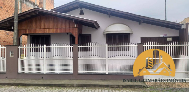 Imagem Casa com 4 Quartos à Venda, 182 m² em Gravatá - Navegantes Imagem Casa com 4 Quartos à Venda, 182 m² em Gravatá - Navegantes