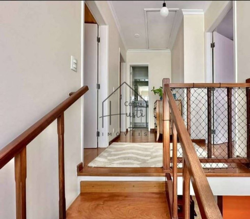 Imagem Casa com 3 Quartos à Venda, 210 m² em Chácara Pavoeiro - Cotia Imagem Casa com 3 Quartos à Venda, 210 m² em Chácara Pavoeiro - Cotia